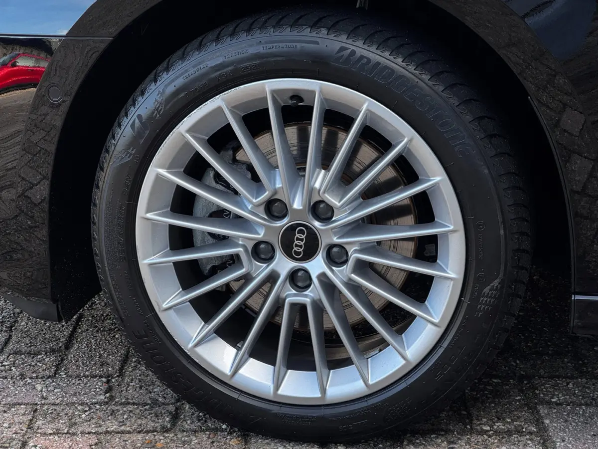 40 TFSI e 204 PK Advanced edition | 93 % SOH | Audi dealer onderhouden | Camera | Stoelverwarming