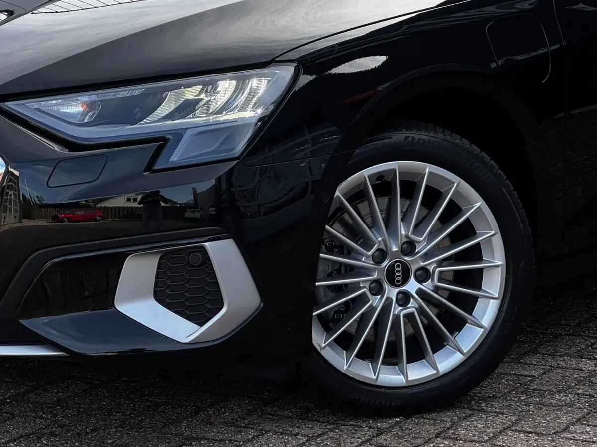 40 TFSI e 204 PK Advanced edition | 93 % SOH | Audi dealer onderhouden | Camera | Stoelverwarming