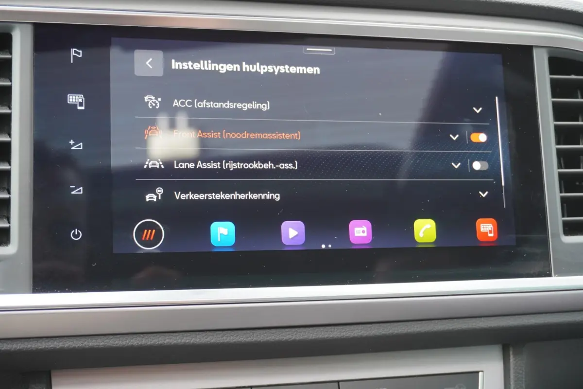 1.5 TSI 150pk DSG FR Business Intense | Panoramadak | Stoel/Stuurverwarming | Achteruitrijcamera