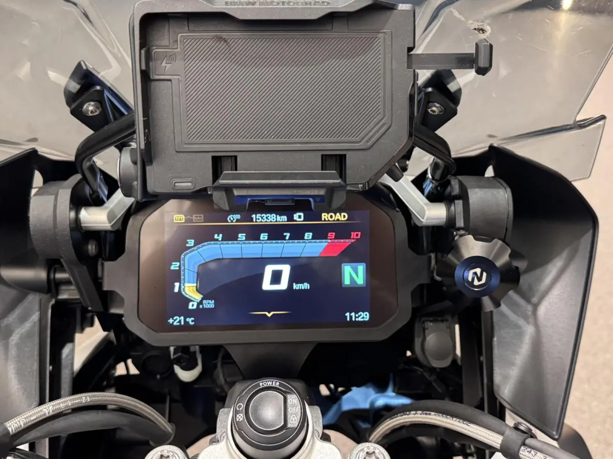 Style HP Akrapovic Dynamiek Rijmodi Pro