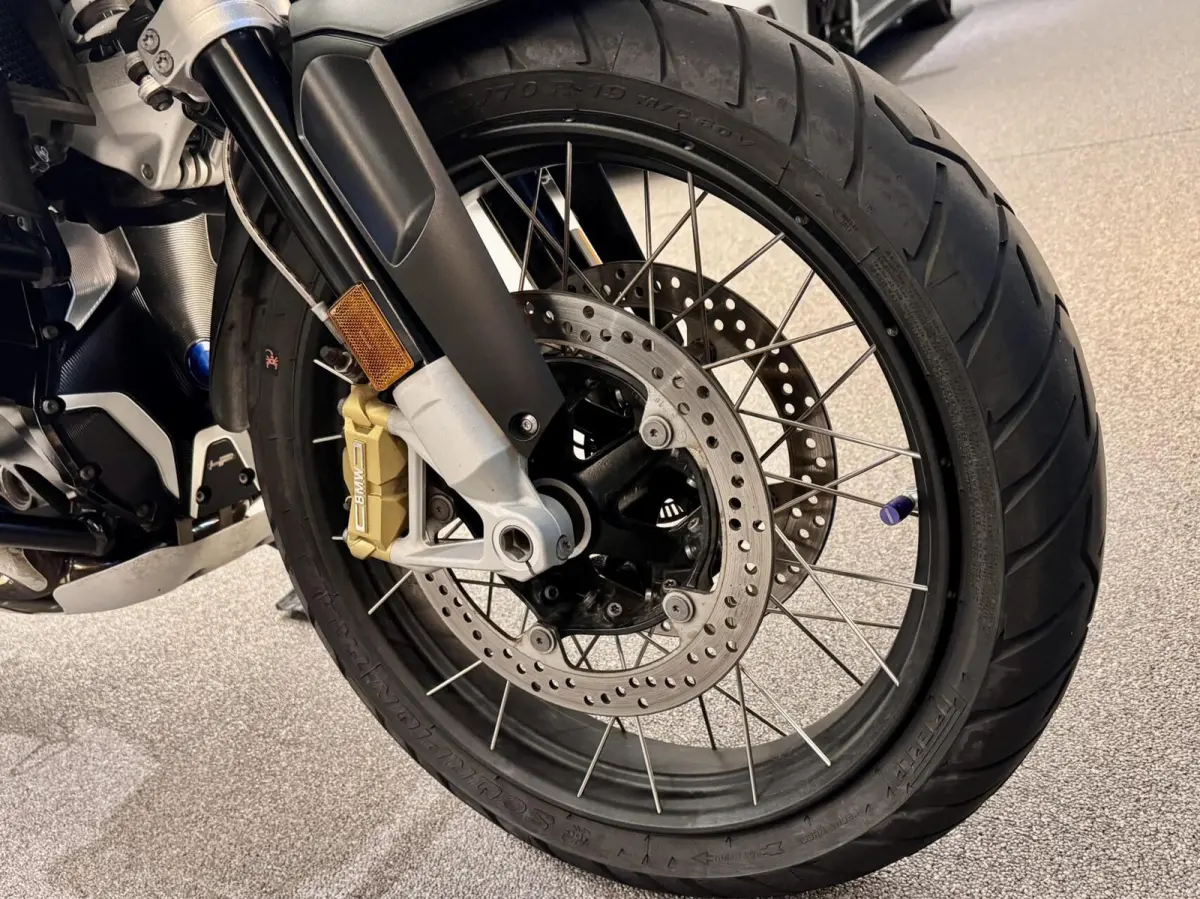 Style HP Akrapovic Dynamiek Rijmodi Pro