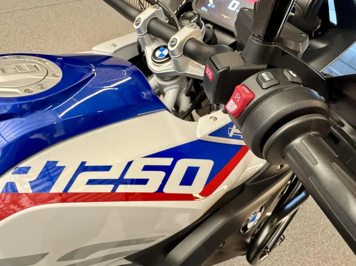 Style HP Akrapovic Dynamiek Rijmodi Pro