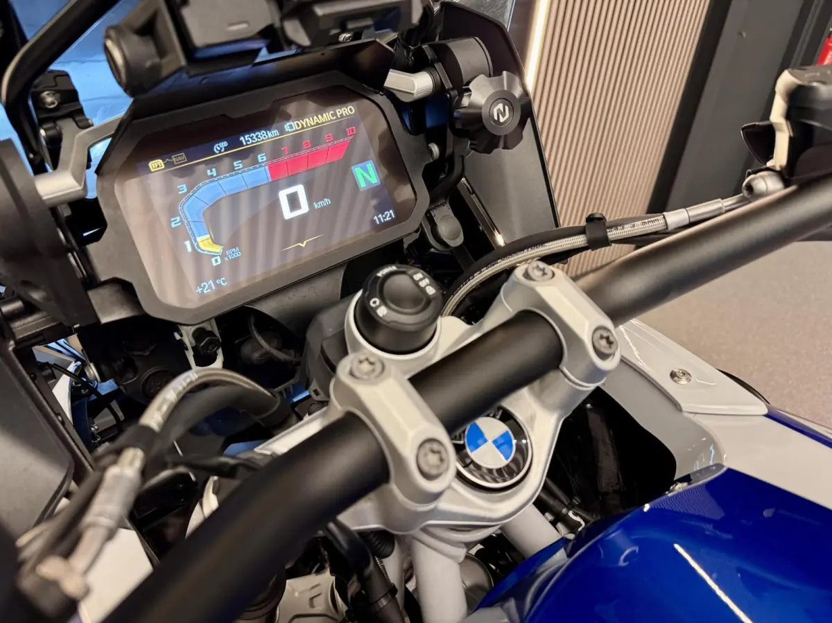 Style HP Akrapovic Dynamiek Rijmodi Pro