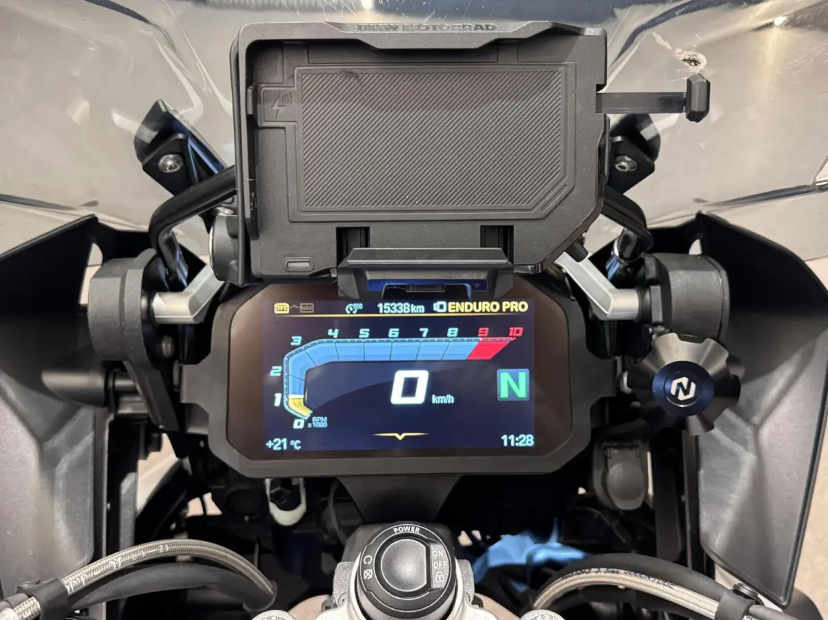 Style HP Akrapovic Dynamiek Rijmodi Pro