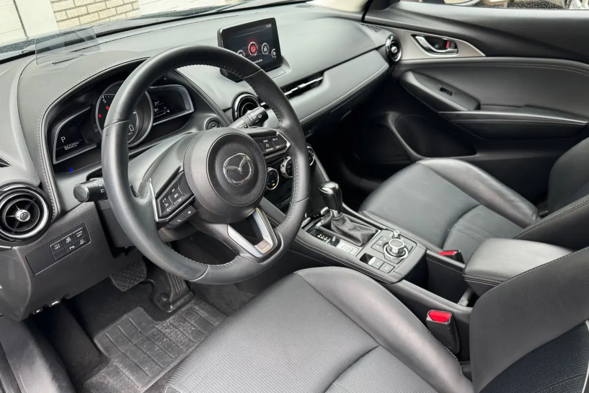 2.0 SkyActiv-G 121 Luxury GT AUT Trekhaak Cruise Carplay '21