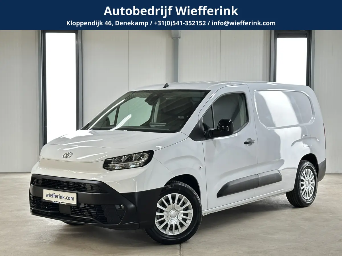 Challenger (L2) 50 kWh 136pk | 3pers. | Laadvloer | 3-fase(11kw) | Multimediascherm groot |