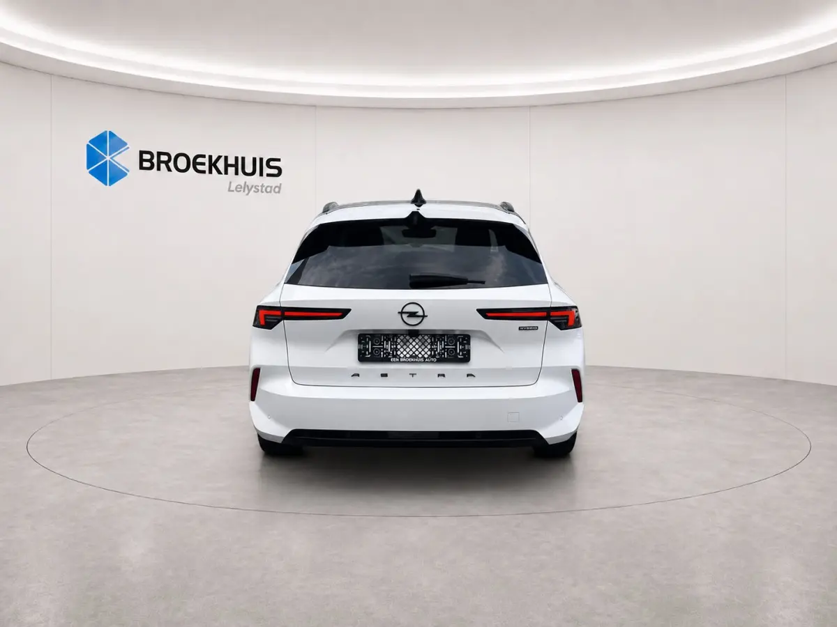 GS - Hybrid | 18" Lichtmetalen velgen bi-colour met grijze accenten, Pentagon | Black pack voor het exterieur | Comfort pakket GS | Voorraadvoordeel !