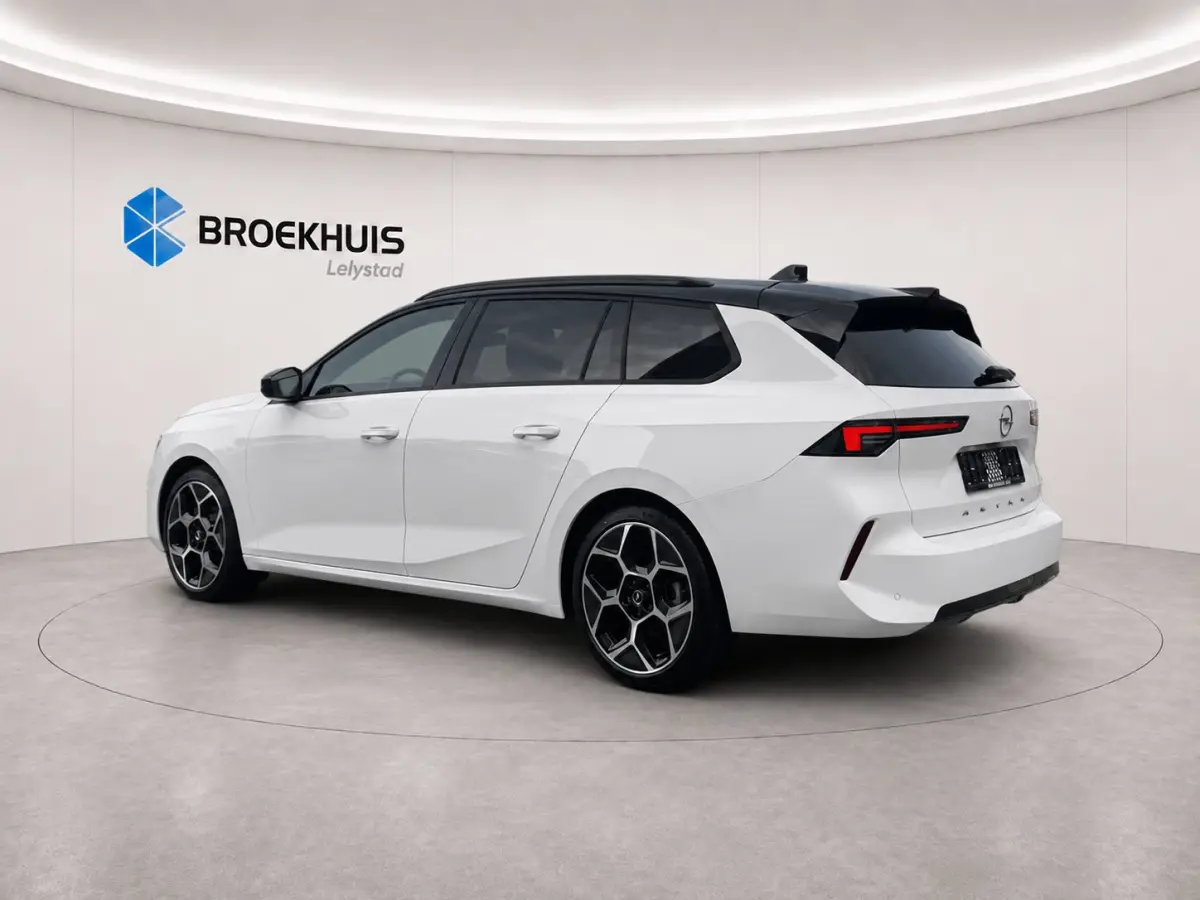GS - Hybrid | 18" Lichtmetalen velgen bi-colour met grijze accenten, Pentagon | Black pack voor het exterieur | Comfort pakket GS | Voorraadvoordeel !