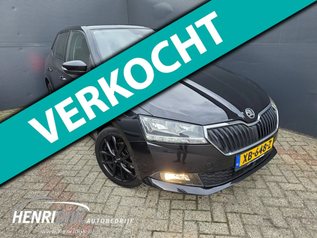 1.0 Clever Navi / Cruise / Clima / Trekhaak / Carplay