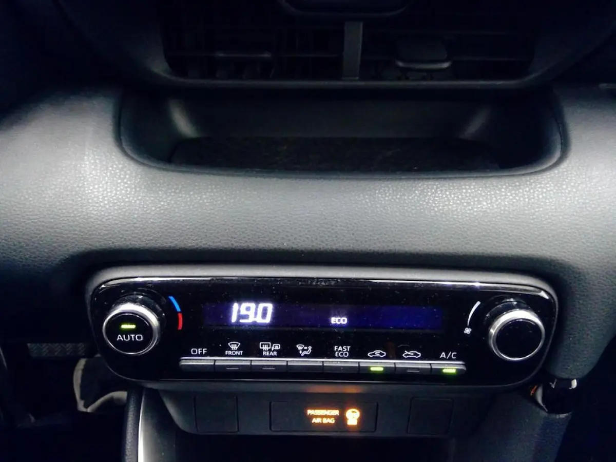 1.5 HYBRID 115 ACTIVE I AUTOMAAT I APPLE CARPLAY I P-CAMERA I ADAPTIVE CRUISE CONTROL