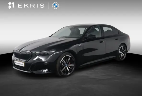 530e M Sport Edition M Sportpakket Pro | Panoramadak | Driving Assistant Plus | Parking Assistant Plus | Harman Kardon