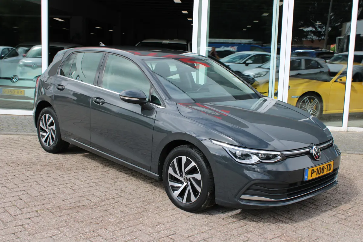 1.4 eHybrid Style//Navi//Carplay//Trekhaak!!