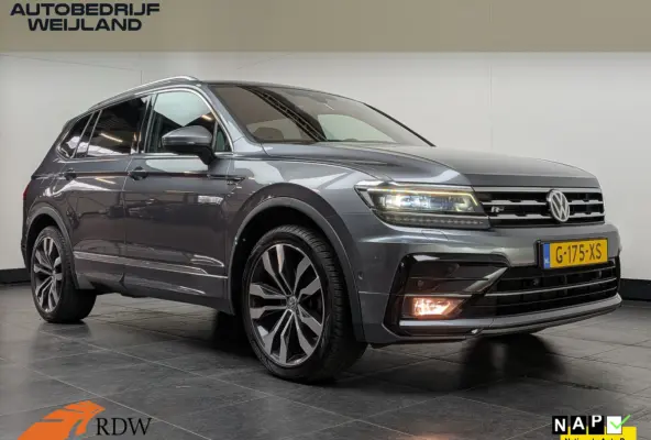 1.5 TSI Highline Business R TREKHAAK 1800KG I 1ste eig. I 5P I R-line I Keyless I Trekhaak I 20" I Virtual I Camera I Leer I Sportonderstel I