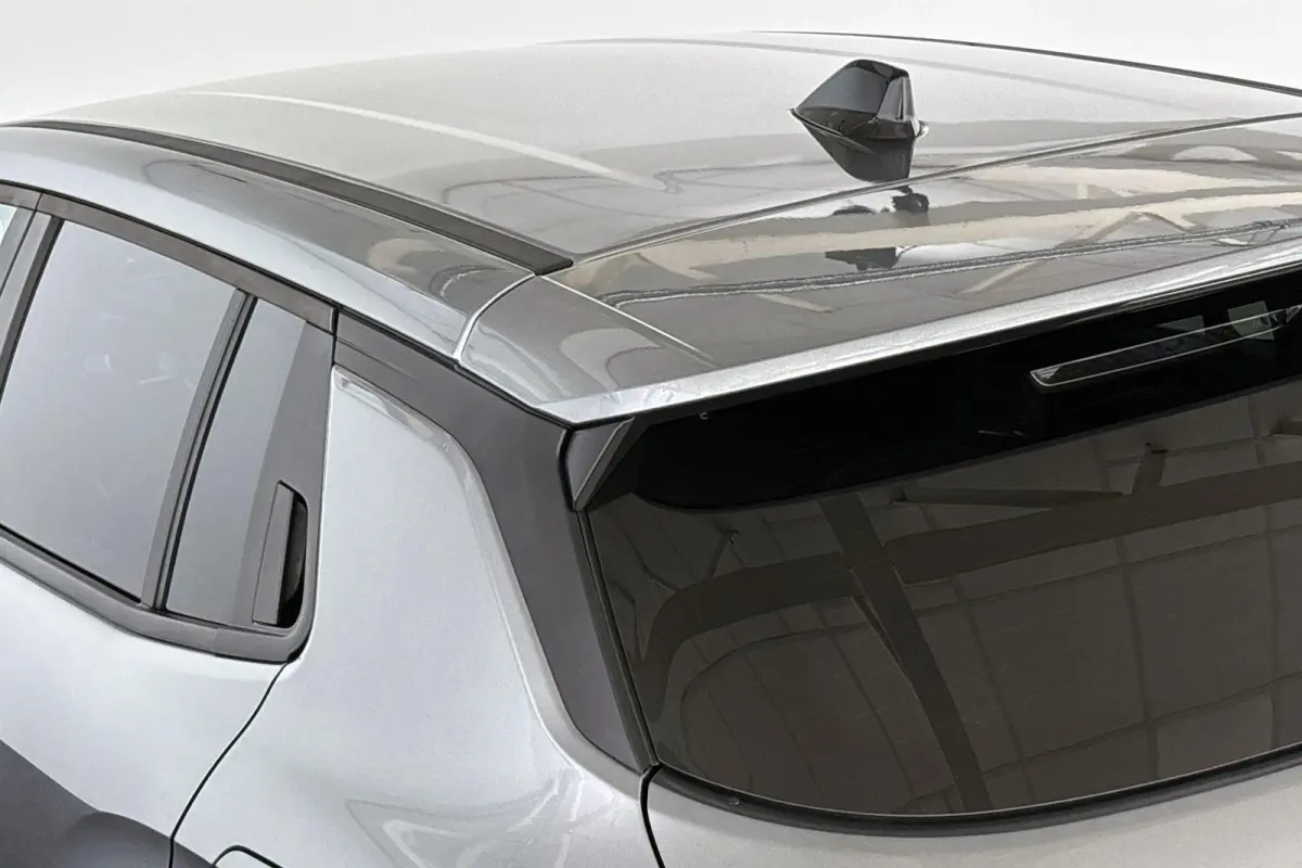 1.2 e-Hybrid Altitude Keyless JBL Camera Apple CarPlay