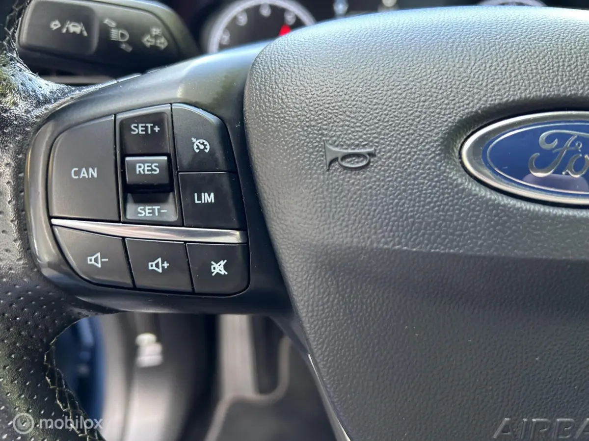 1.5 EcoBoost ST-3 NAVI, CAMERA, CRUISE