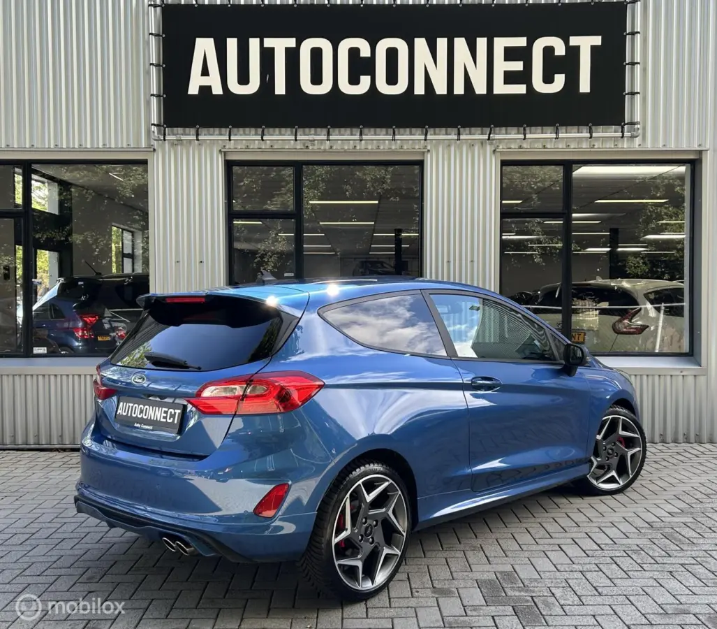 1.5 EcoBoost ST-3 NAVI, CAMERA, CRUISE