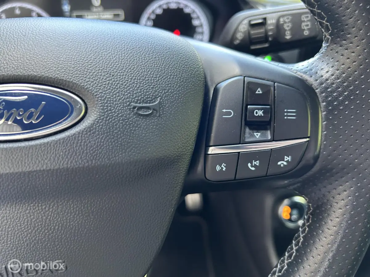 1.5 EcoBoost ST-3 NAVI, CAMERA, CRUISE