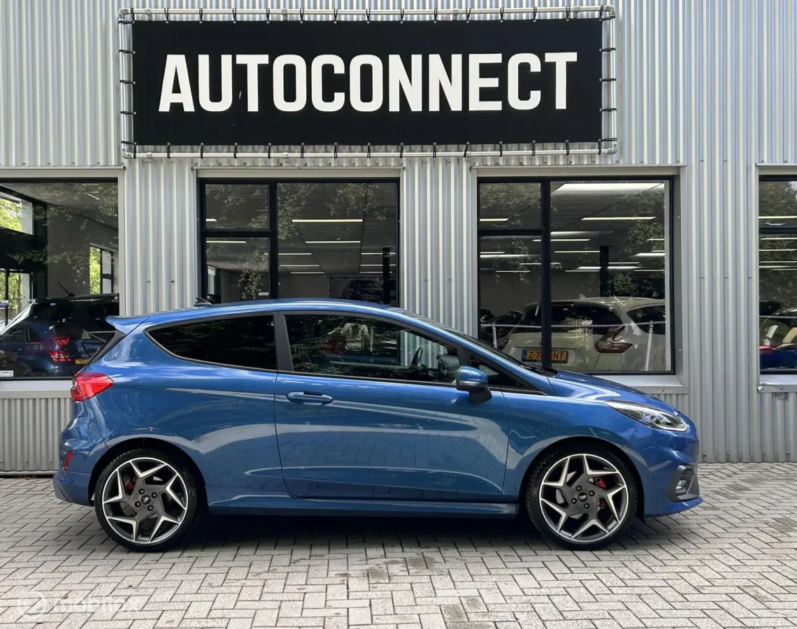 1.5 EcoBoost ST-3 NAVI, CAMERA, CRUISE