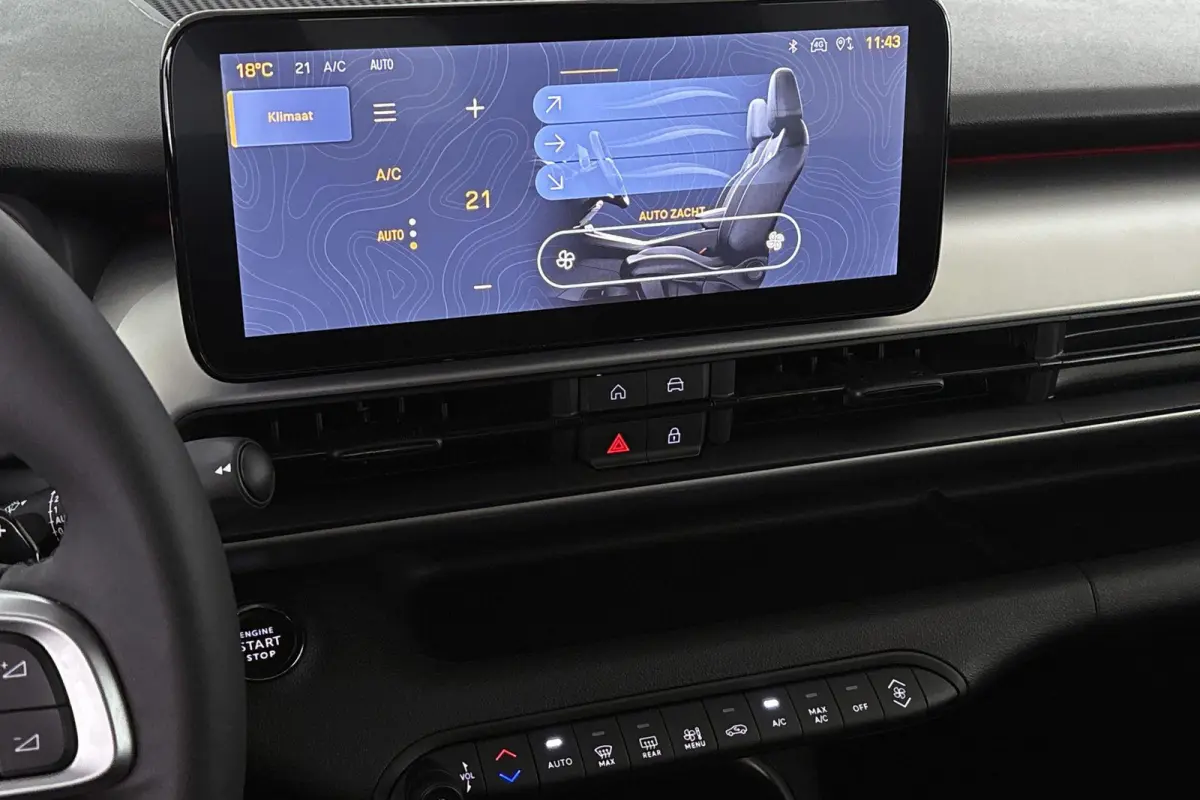 1.2 e-Hybrid Altitude Keyless JBL Camera Elektrische Achterklep