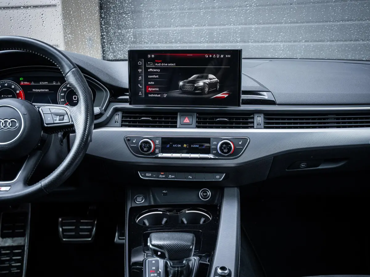 40 TFSI S edition 3xS-Line - DistrictGreen l B&O l Camera l Matrix