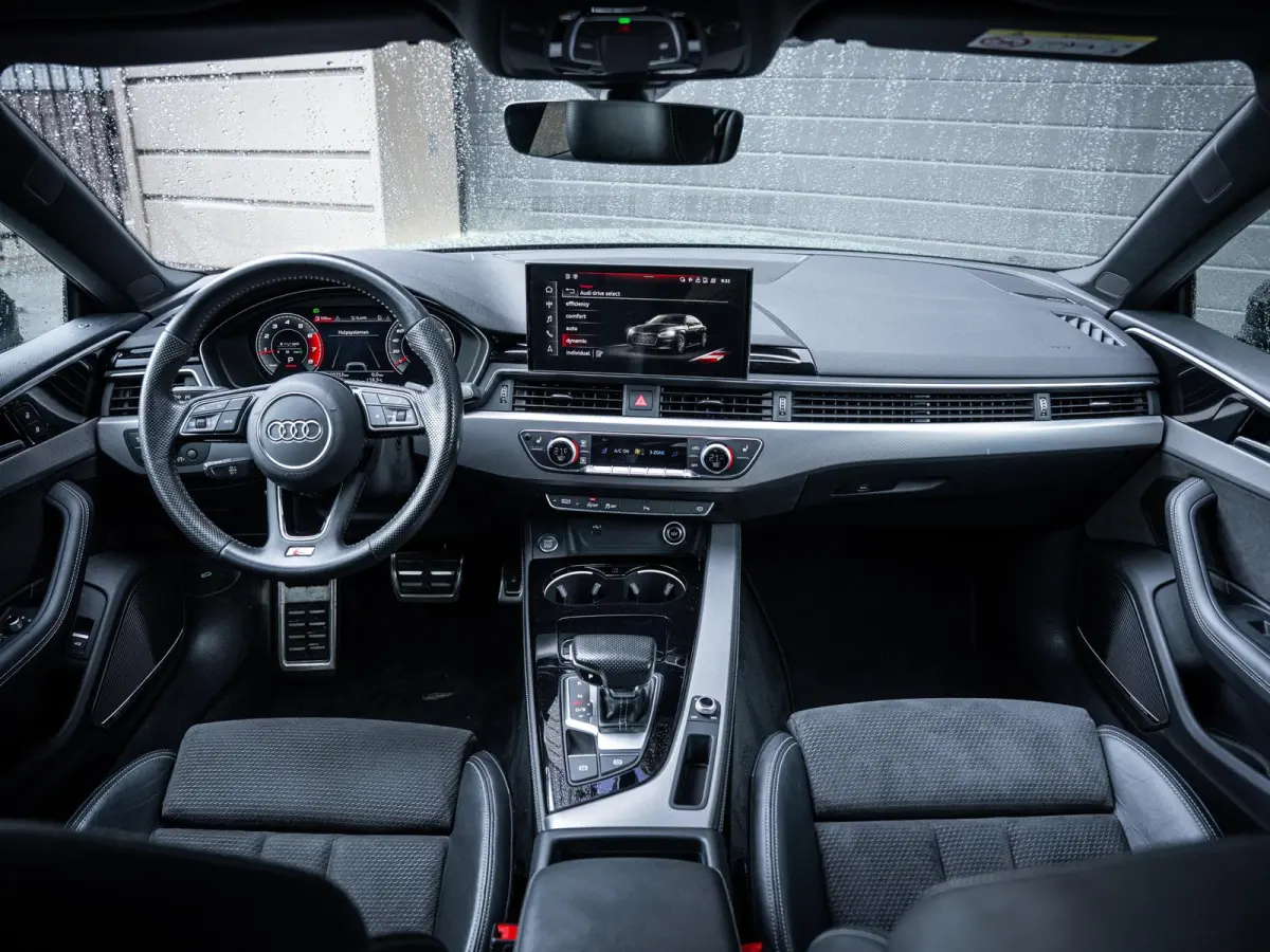 40 TFSI S edition 3xS-Line - DistrictGreen l B&O l Camera l Matrix