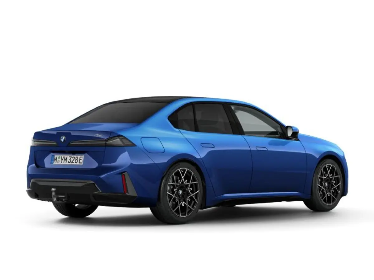 50 xDrive | First Edition | M Sportpakket | Head-up Display | Trekhaak | Panoramadak