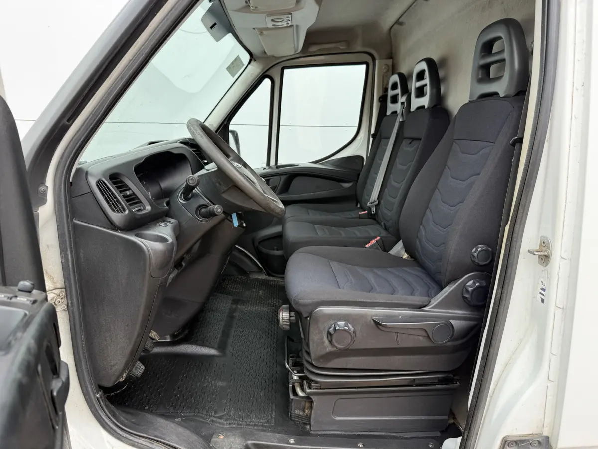 35S14 2.3 352 L2H2 Airco Cruise Control 3,5tons Trekhaak Inbouw