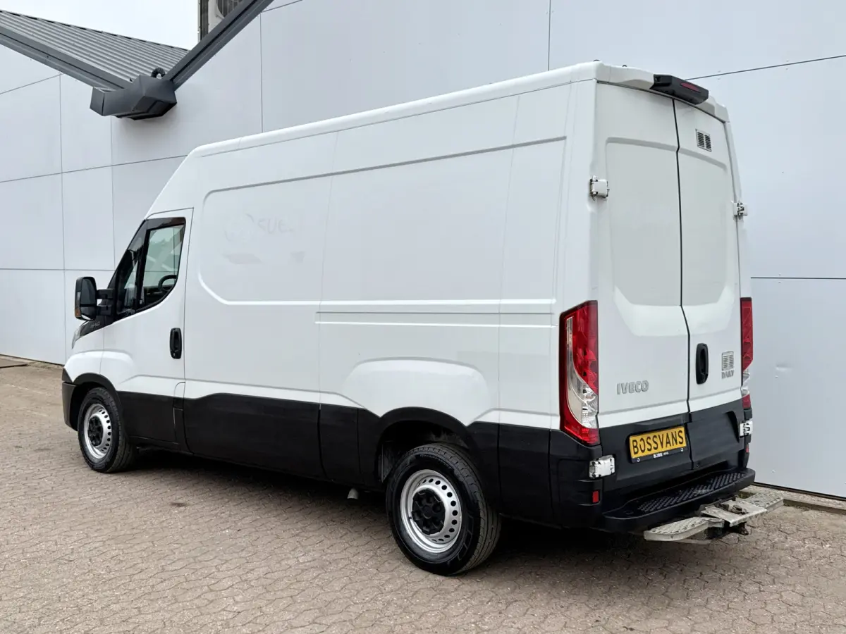 35S14 2.3 352 L2H2 Airco Cruise Control 3,5tons Trekhaak Inbouw