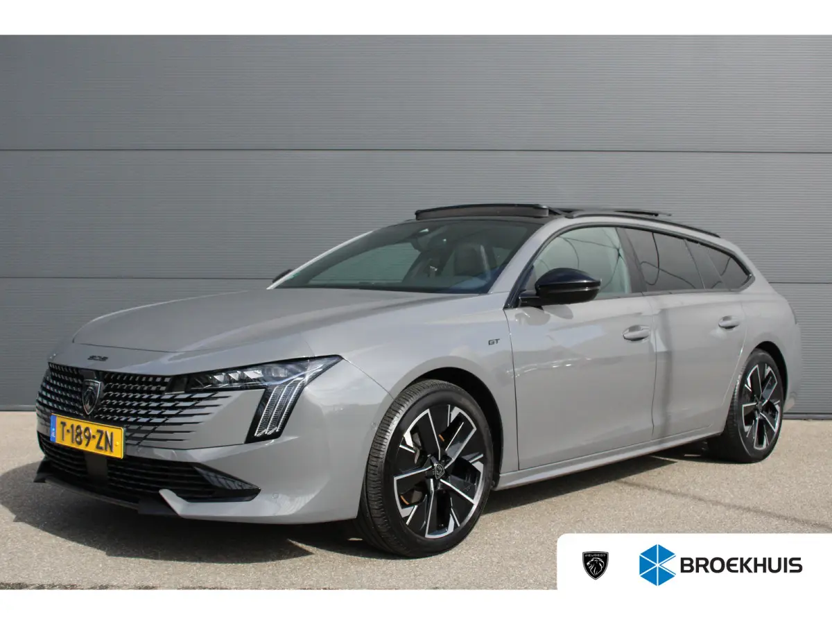 1.2 PureTech 130 GT | Automaat | Navigatie | Camera | Panorama/schuifdak | Focal | 1e Eigenaar | Nieuw model |
