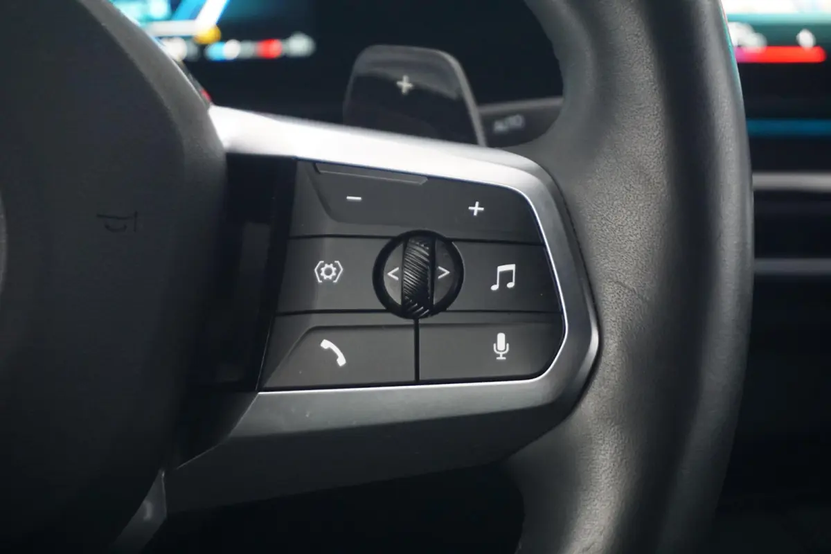 sDrive18d M Sportpakket Pro 19'' / Harman Kardon / Trekhaak / Parking Assistant