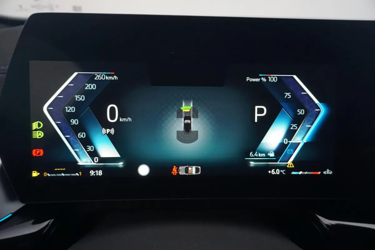 sDrive18d M Sportpakket Pro 19'' / Harman Kardon / Trekhaak / Parking Assistant