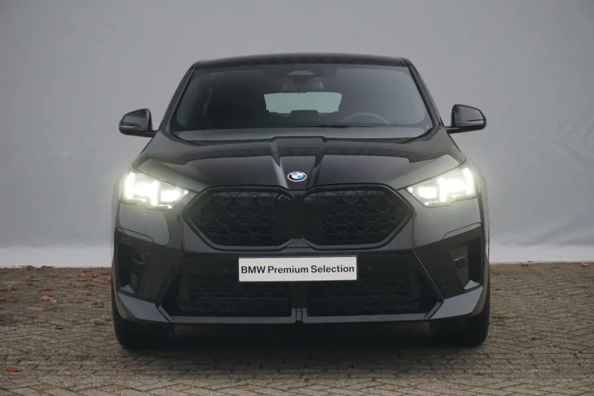 sDrive18d M Sportpakket Pro 19'' / Harman Kardon / Trekhaak / Parking Assistant