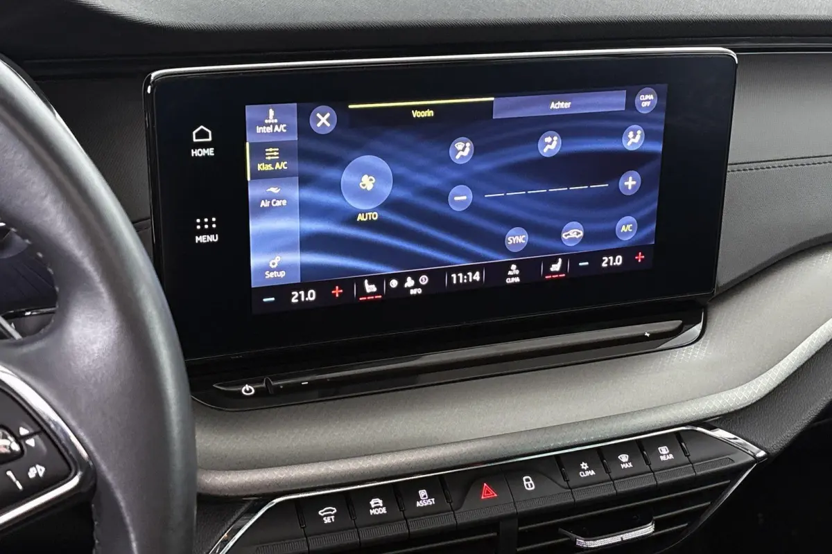 1.4 TSI iV PHEV Business Edition Pano Stoelverwarming Keyless