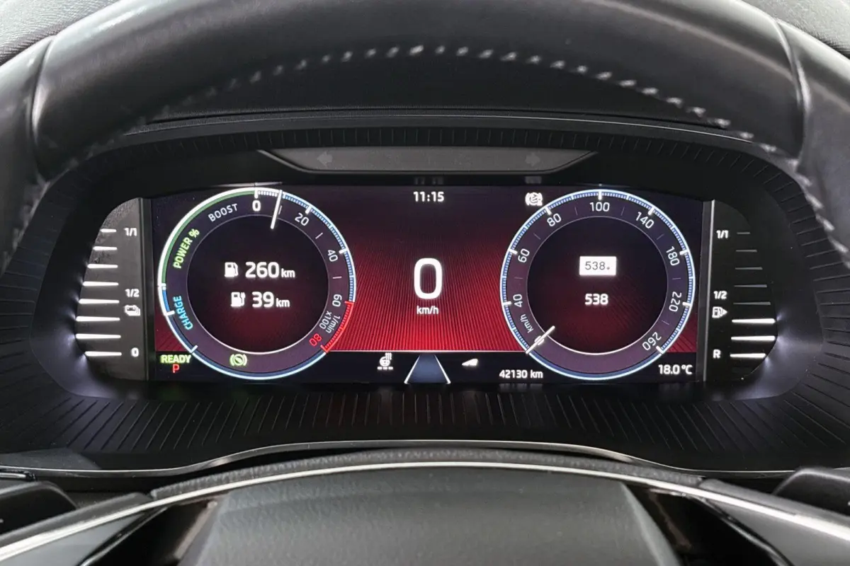 1.4 TSI iV PHEV Business Edition Pano Stoelverwarming Keyless