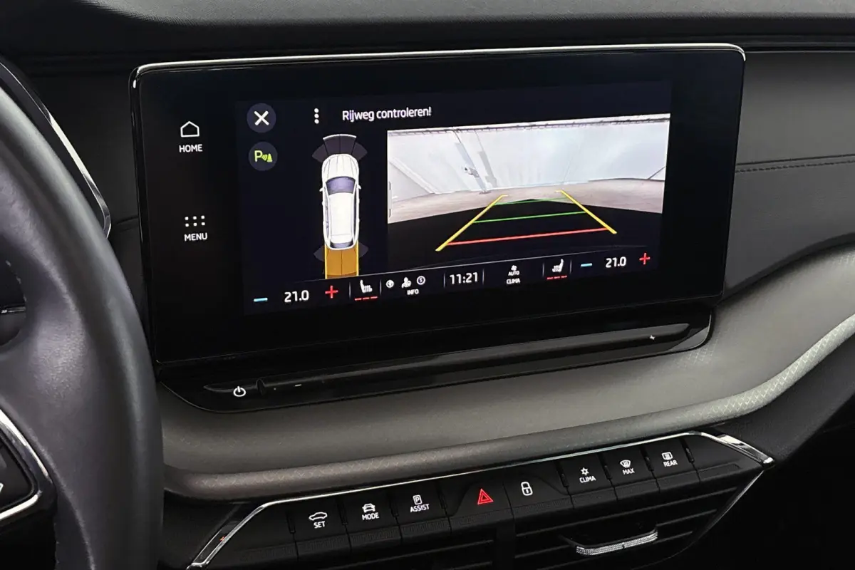 1.4 TSI iV PHEV Business Edition Pano Stoelverwarming Keyless