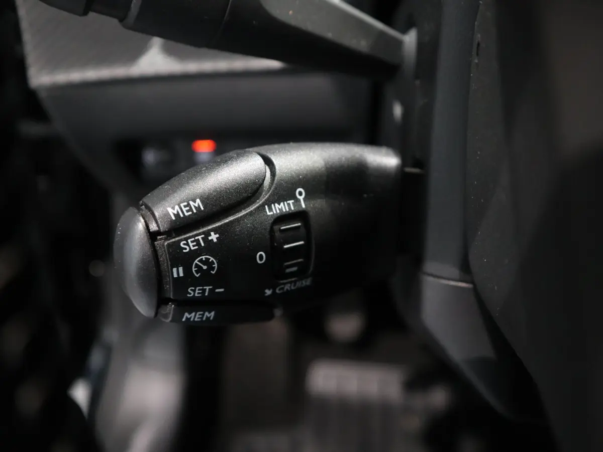 Active ZUINIG - AIRCO - NAVIGATIE