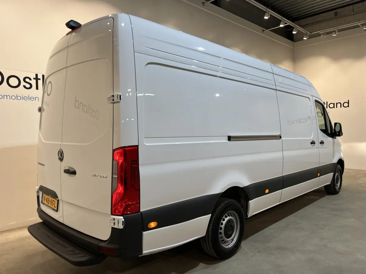 317 CDI L3H2 RWD / Euro 6 / Airco / Cruise Control Adap. / Camera / 17.100 KM !!