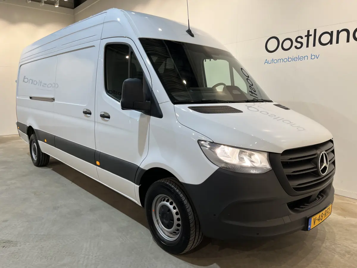 317 CDI L3H2 RWD / Euro 6 / Airco / Cruise Control Adap. / Camera / 17.100 KM !!