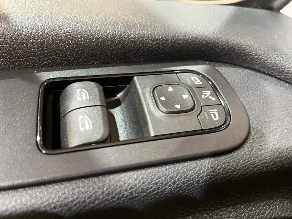 317 CDI L3H2 RWD / Euro 6 / Airco / Cruise Control Adap. / Camera / 17.100 KM !!