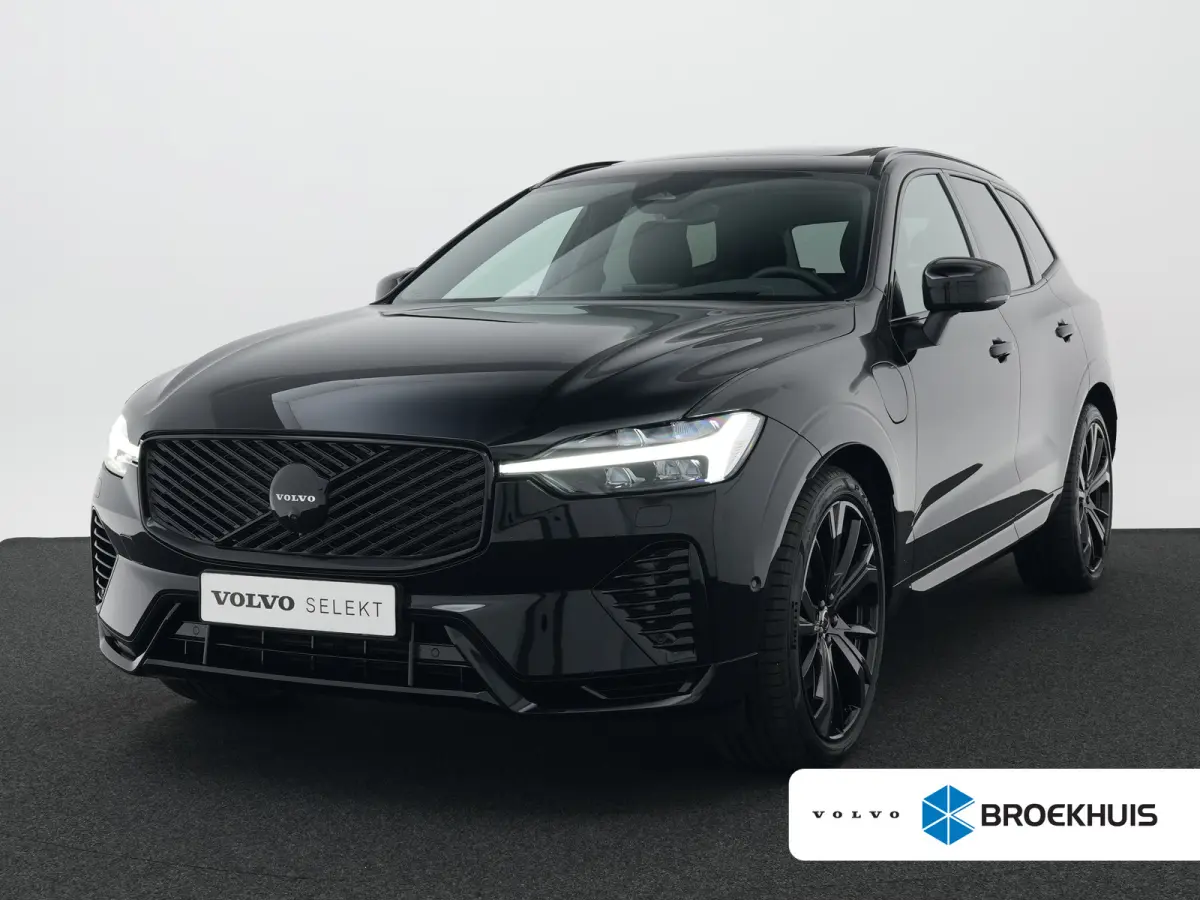T6 Recharge AWD Ultra Black Edition | Luchtvering | Head-Up | 360° | Harman/Kardon | Panoramadak | Trekhaak | Nappa Sportstoel