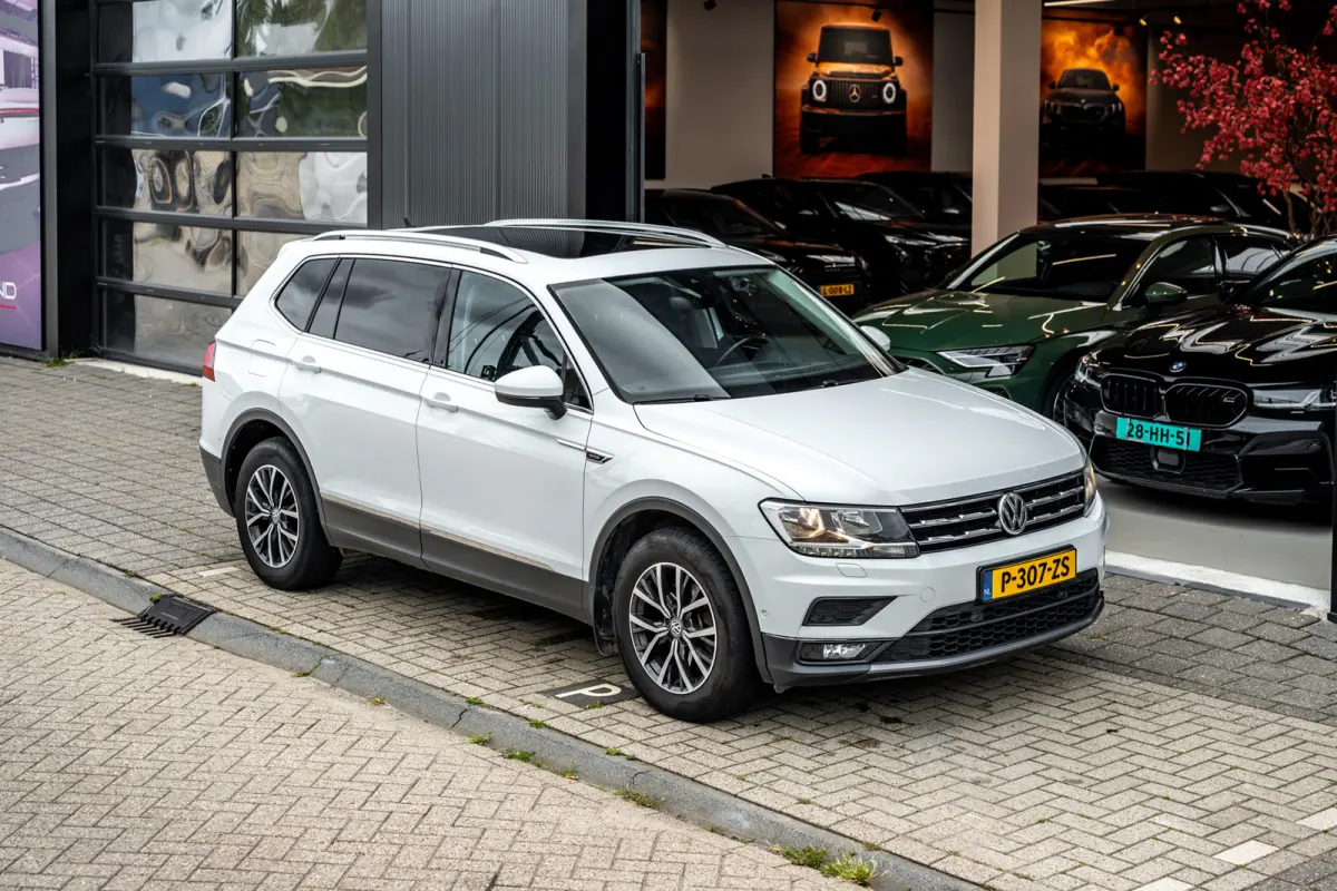 2.0 TDI 4Motion Highline Business R|Pano|Dyna-Audio|Massage|Acc|Line-Assist|Trekhaak