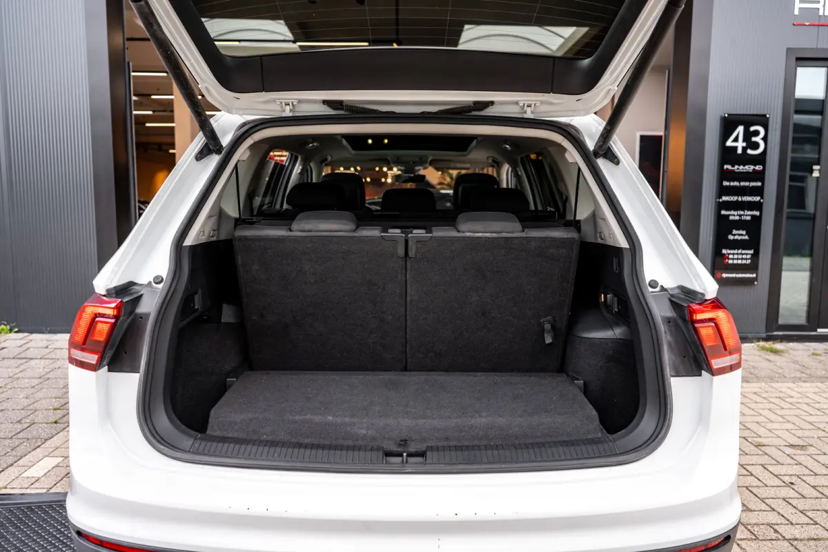 2.0 TDI 4Motion Highline Business R|Pano|Dyna-Audio|Massage|Acc|Line-Assist|Trekhaak