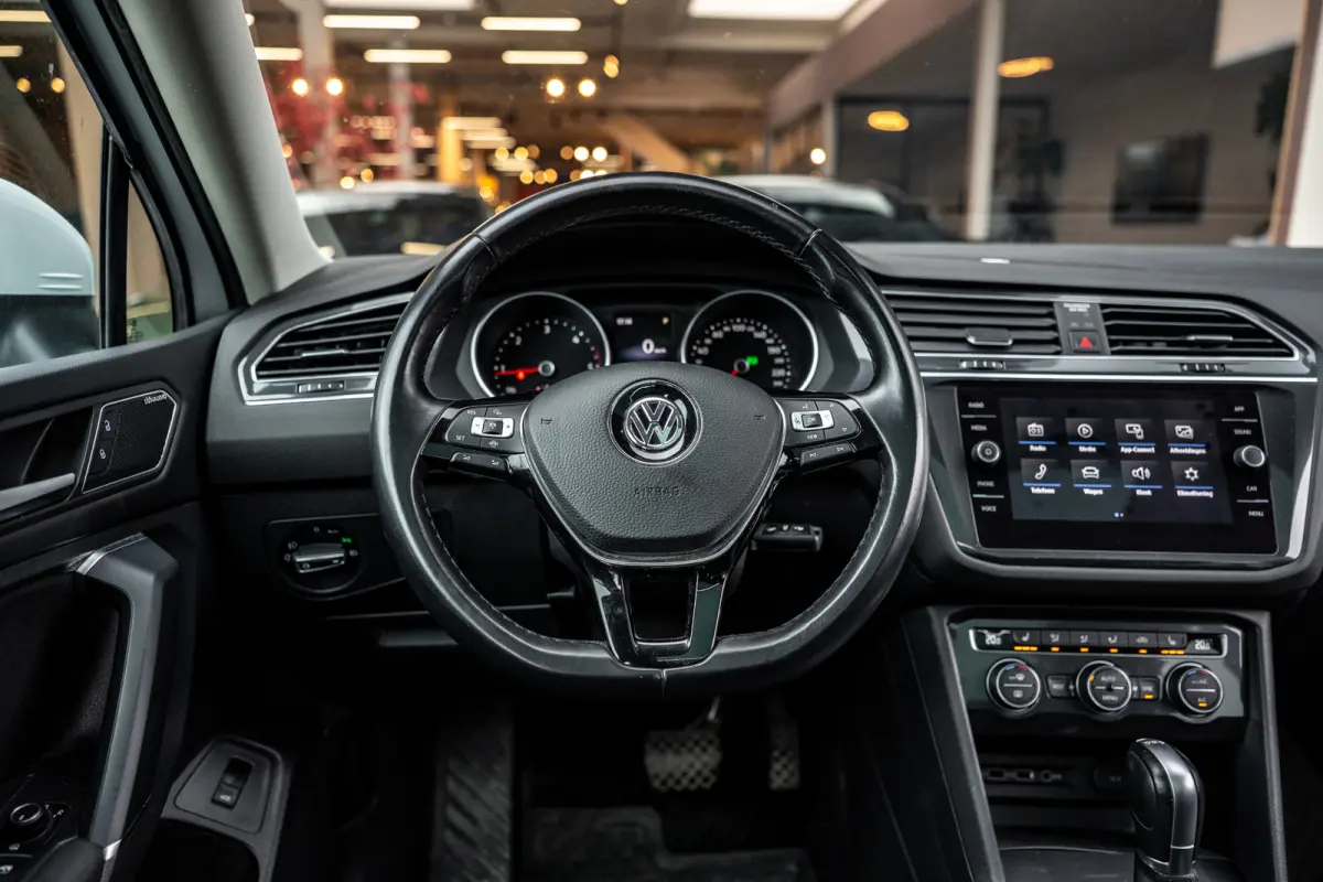 2.0 TDI 4Motion Highline Business R|Pano|Dyna-Audio|Massage|Acc|Line-Assist|Trekhaak