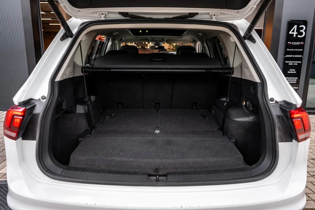 2.0 TDI 4Motion Highline Business R|Pano|Dyna-Audio|Massage|Acc|Line-Assist|Trekhaak