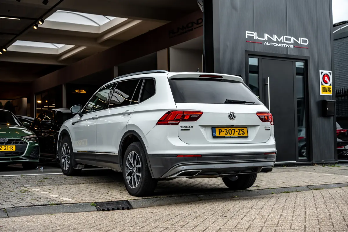 2.0 TDI 4Motion Highline Business R|Pano|Dyna-Audio|Massage|Acc|Line-Assist|Trekhaak