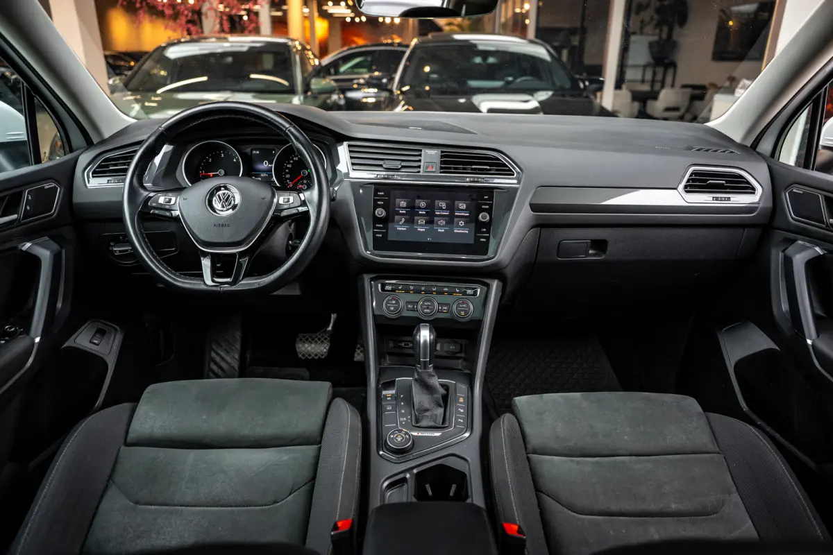 2.0 TDI 4Motion Highline Business R|Pano|Dyna-Audio|Massage|Acc|Line-Assist|Trekhaak