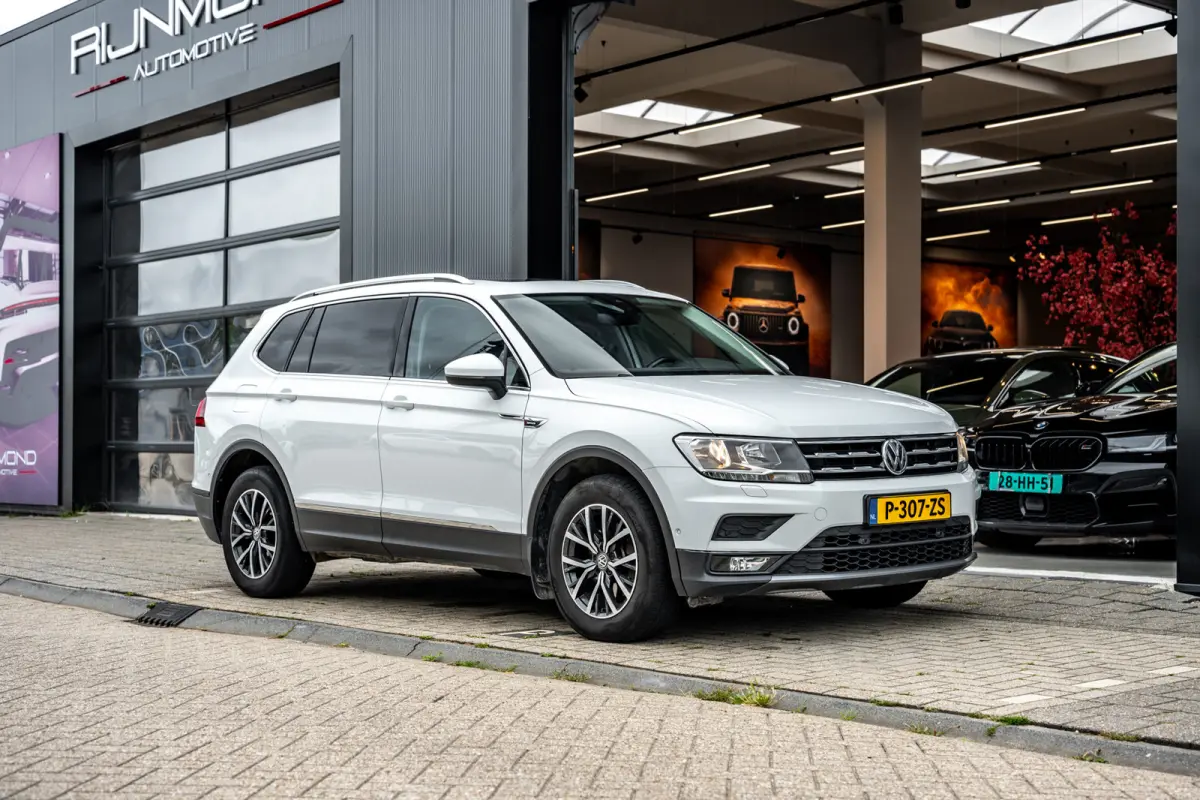 2.0 TDI 4Motion Highline Business R|Pano|Dyna-Audio|Massage|Acc|Line-Assist|Trekhaak