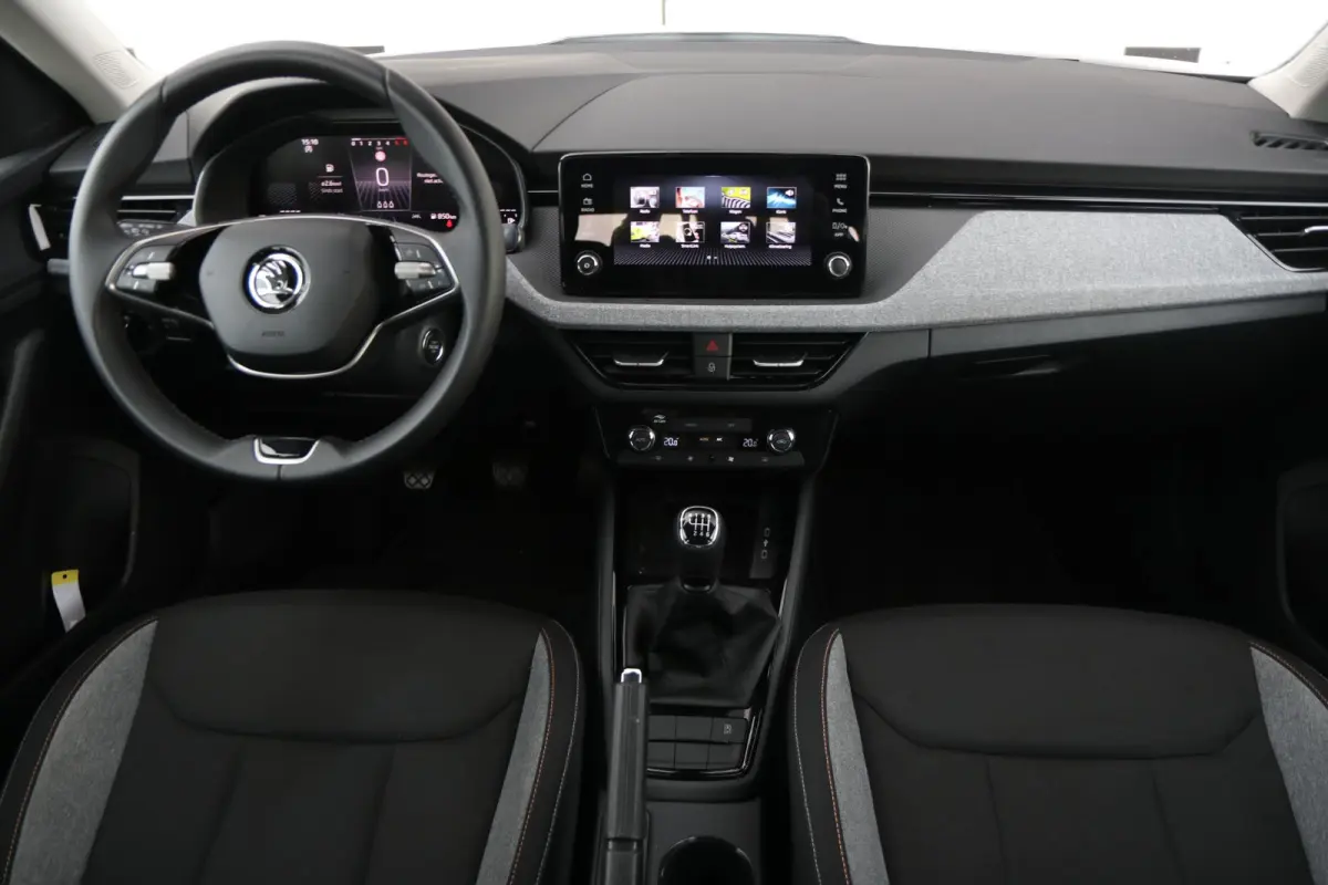 1.0 TSI 115pk Selection | Climate Control | Cruise Control | Apple CarPlay/ Android Auto | 16" Velgen