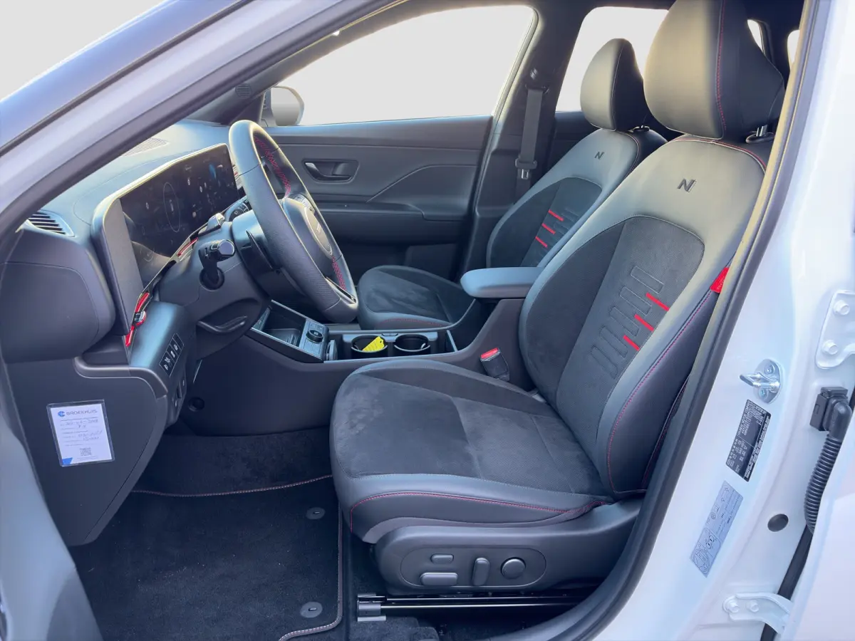 1.6 GDI 141pk HEV N-Line Sky TT | Premium audio | 360 camera | Bestuurdersstoel met geheugen | Adaptive cruise control | Dodehoek detectie | Full LED koplampen | Schuif-kanteldak | Stoelverw