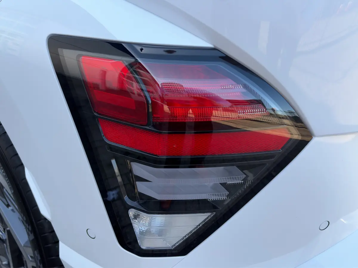 1.6 GDI 141pk HEV N-Line Sky TT | Premium audio | 360 camera | Bestuurdersstoel met geheugen | Adaptive cruise control | Dodehoek detectie | Full LED koplampen | Schuif-kanteldak | Stoelverw
